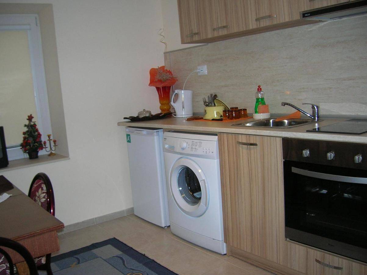 Фото Гостевого дома Guest House Nadezhda Хисаря 21